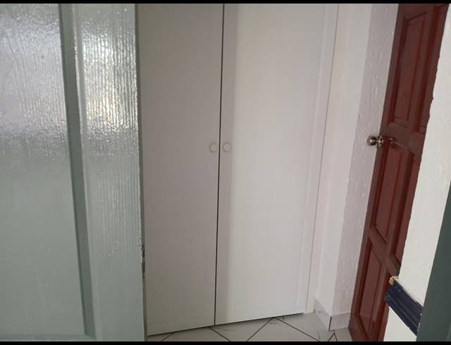 1 bed property to rent in GLENVISTA